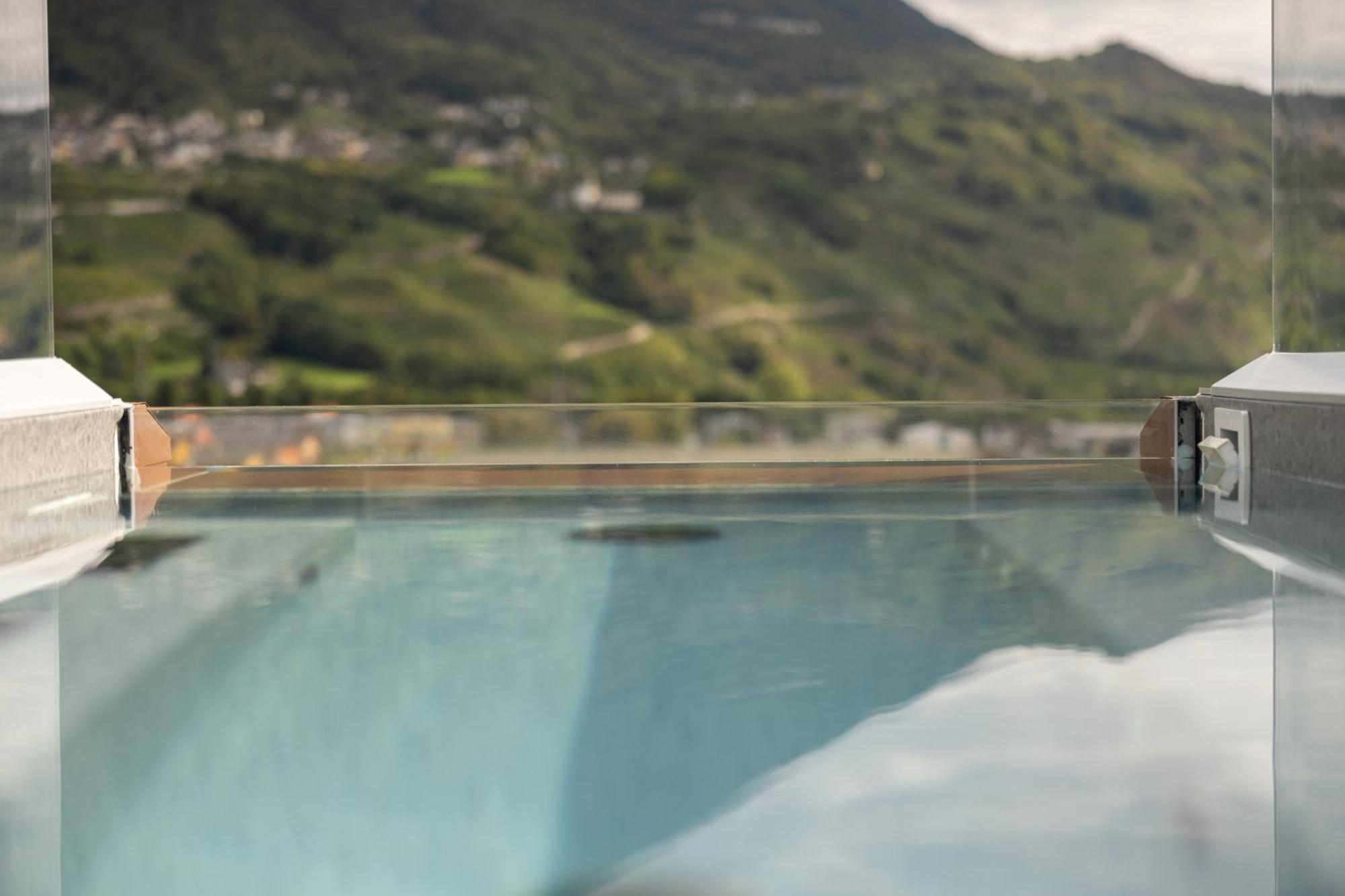 Wine Hotel San Carlo - Relais & Spa - Boutique Hotel Chiuro Exterior photo