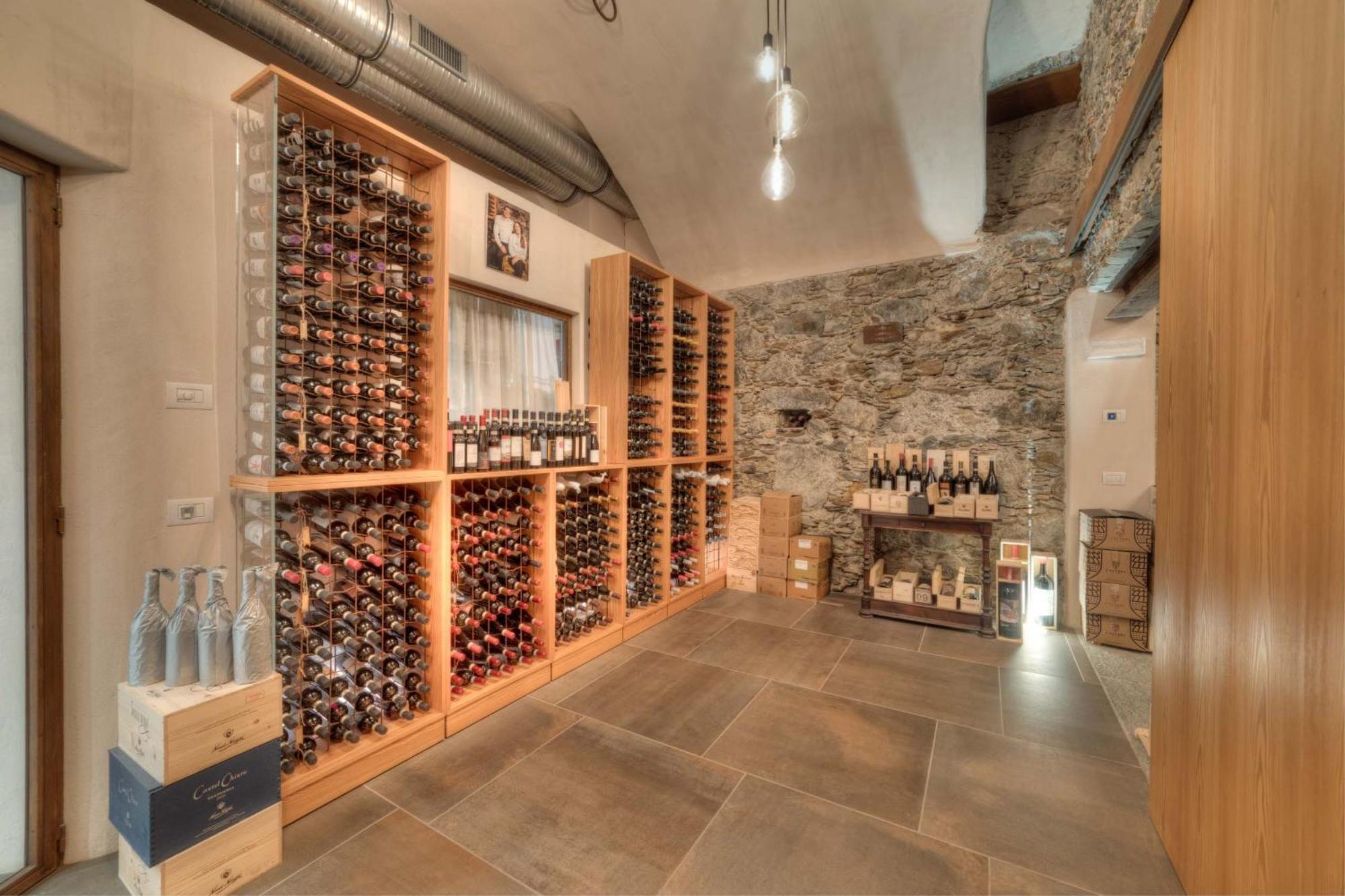 Wine Hotel San Carlo - Relais & Spa - Boutique Hotel Chiuro Exterior photo