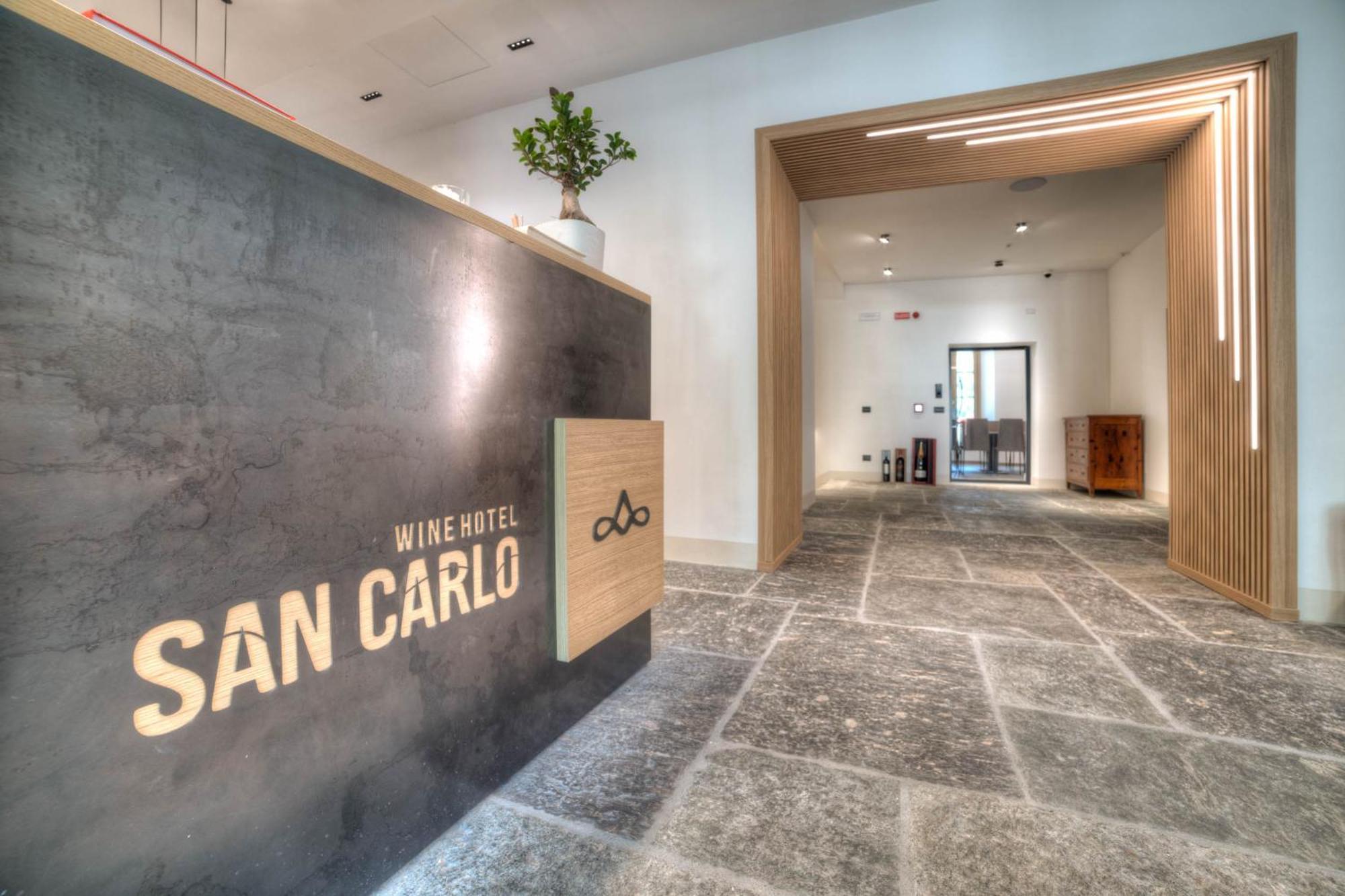 Wine Hotel San Carlo - Relais & Spa - Boutique Hotel Chiuro Exterior photo